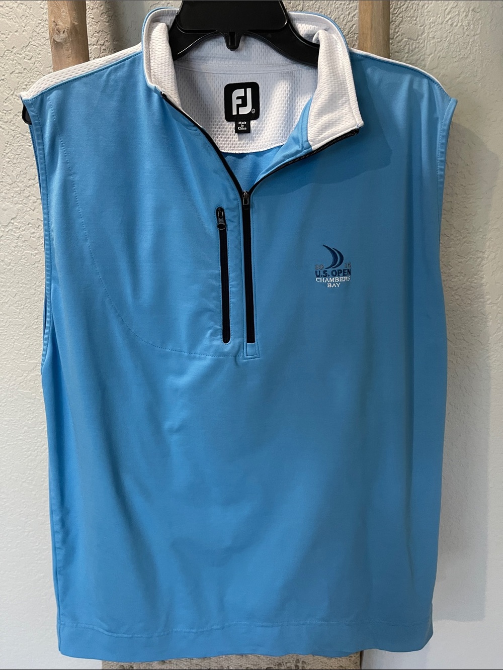 FootJoy Sky Blue Sleeveless Golf Pullover with US Open Logo